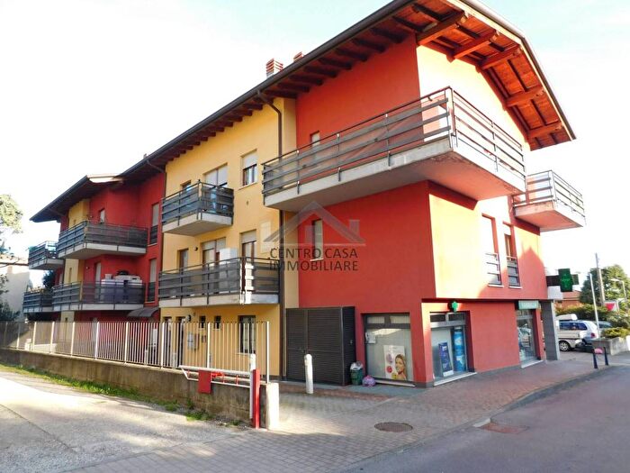Appartamento bilocale in affitto in Casco, Cenate Sopra