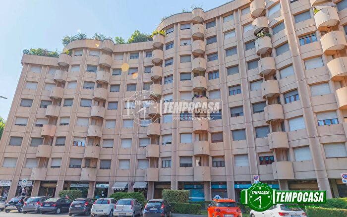 Appartamento quadrilocale in vendita in Via Galileo Galilei, Corsico