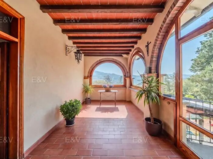 Casa con 6 locali in vendita in Località Vogognano, Subbiano