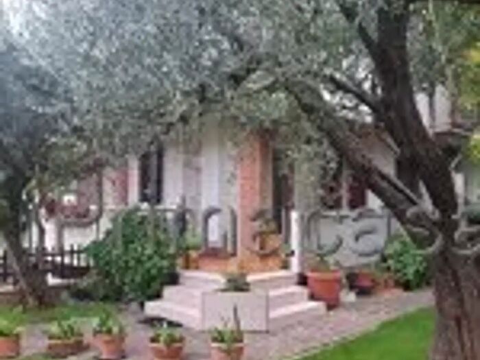 Casa con 5 locali in vendita in Via Marzabotto, Povegliano Veronese