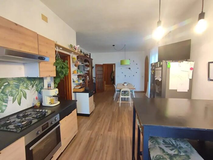 Casa con 6 locali in vendita in CastellAnselmo LI, Collesalvetti