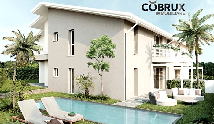 Appartamento con 5 locali in vendita in Via Costa, Arzignano