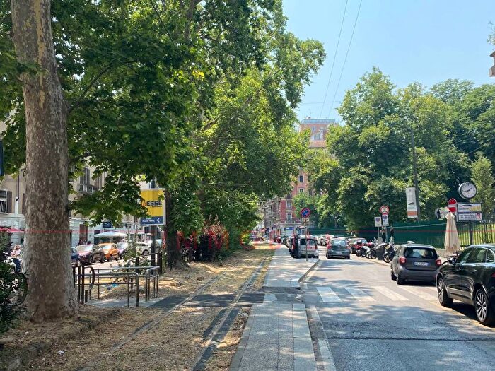 Appartamento bilocale in affitto in Viale Monte Nero, Porta Romana Medaglie dOro, Milano