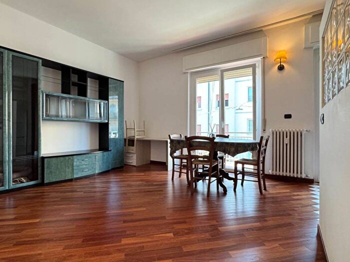 Appartamento trilocale in affitto in Borgo Trento, Verona