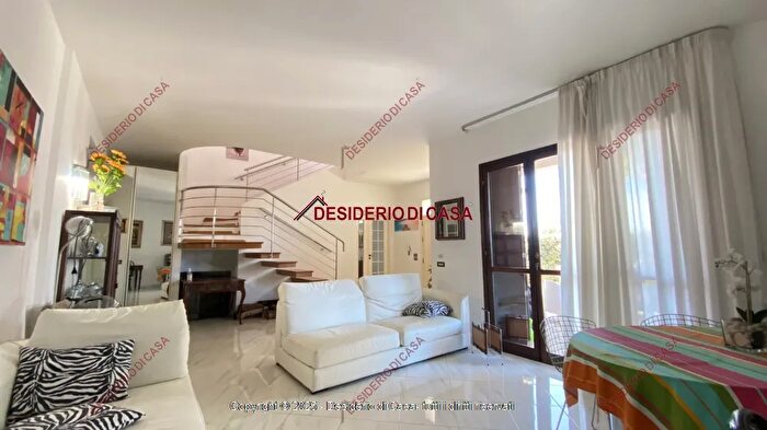 Casa con 7 locali in vendita in Via Palmeri Alcamo Tp Italia, Alcamo