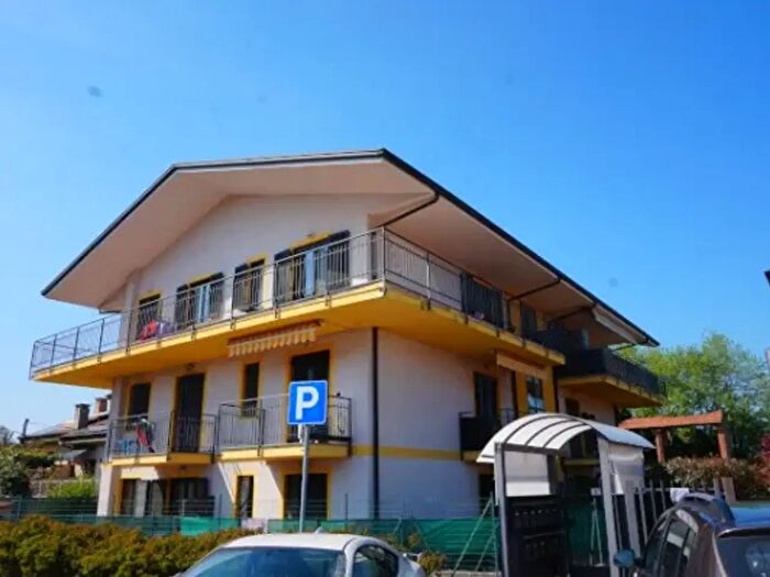 Appartamento bilocale in vendita in Via San Protasio, Medolago