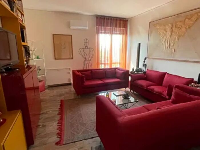 Appartamento con 5 locali in vendita in Viale Fiume, Mantova