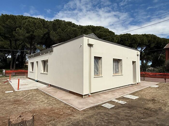 Casa con 5 locali in vendita in Ravenna