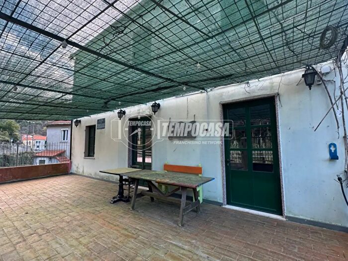 Casa trilocale in vendita in Via Molini, Quiliano