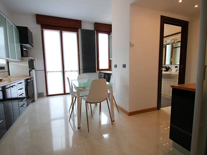 Casa trilocale in affitto in Via Antonio Gramsci, Centro, San Giuliano Milanese