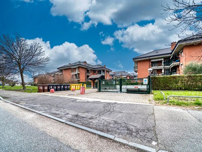 Appartamento quadrilocale in vendita in Via Paganelli, Venaria Reale