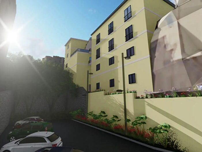 Appartamento monolocale in vendita in Via Cristallini, Napoli