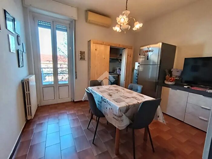 Appartamento trilocale in vendita in Via Giuseppe Verdi, Bussero