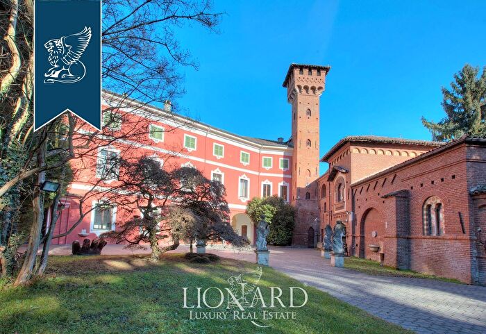 Casa quadrilocale in vendita in Mede