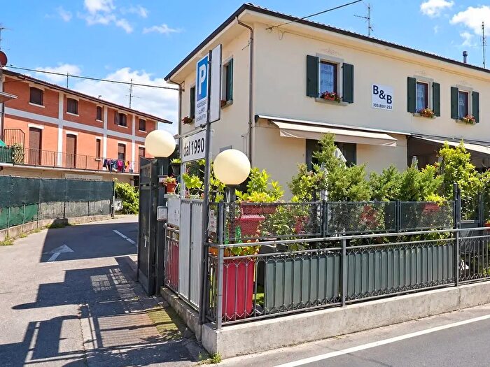 Appartamento trilocale in vendita in Via Bergamo, Capriate San Gervasio