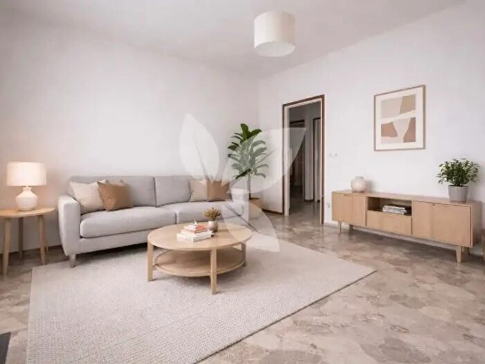 Appartamento trilocale in vendita in Strada Quarta, Parma