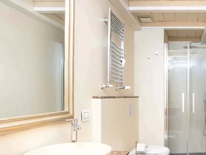 Appartamento monolocale in affitto in Via San Gregorio, Milano