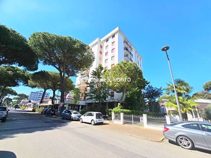 Appartamento trilocale in vendita in Comacchio