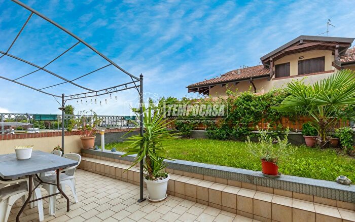 Appartamento trilocale in vendita in Via Aldo Moro C, SantAgata Bolognese