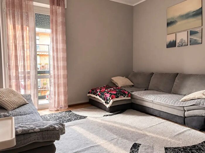 Appartamento trilocale in vendita in Via Carlo Fabri, Piacenza