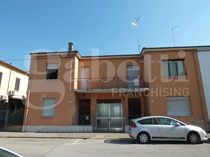 Casa trilocale in vendita in Via Carso, Ravenna