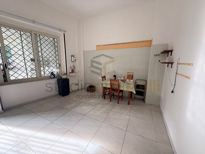 Appartamento bilocale in affitto in Piazza Domenico Cirillo, Grumo Nevano