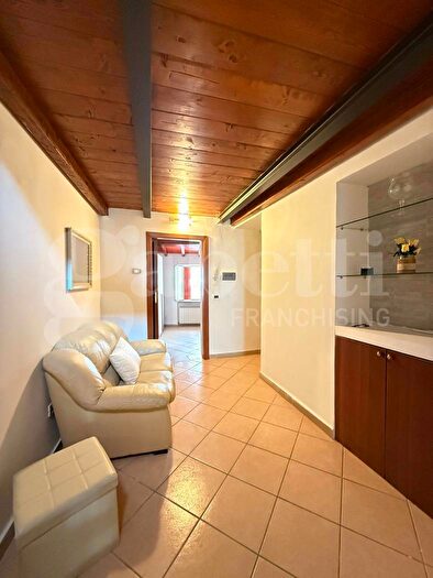 Appartamento trilocale in vendita in Vicolo Enrico Abbati, Cosenza