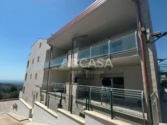 Appartamento trilocale in vendita in Via Monte Moricone, Velletri