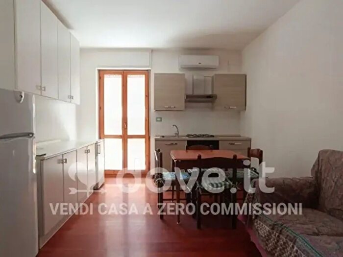 Appartamento trilocale in vendita in Via Alghero, Sassari