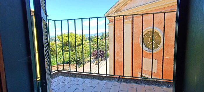 Appartamento quadrilocale in vendita in Magliano Sabina, Magliano Sabina