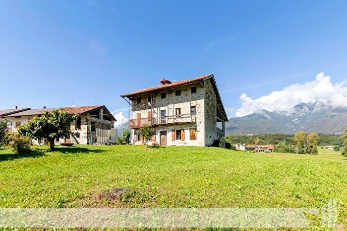 Casa bilocale in vendita in Cesiomaggiore