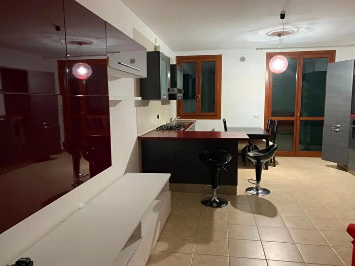 Appartamento trilocale in vendita in Via Roma, Terrassa Padovana