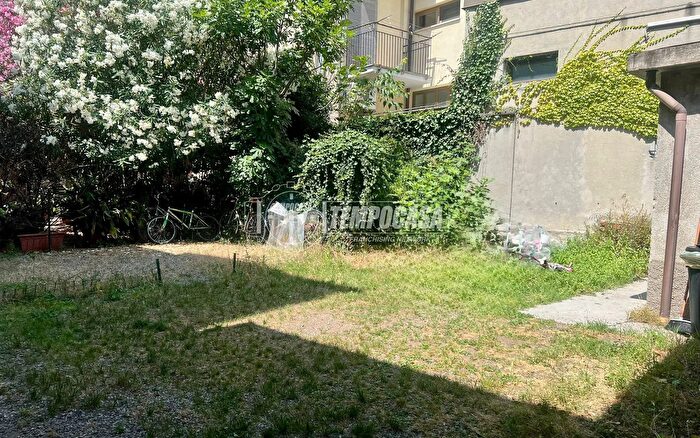 Appartamento bilocale in vendita in Via Brisa, Parabiago