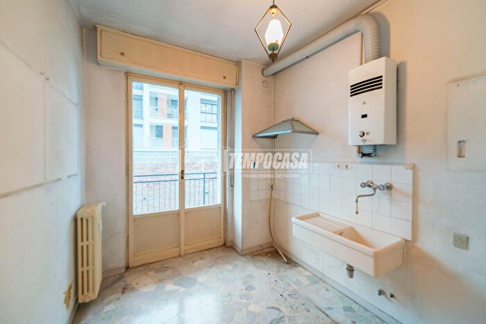 Appartamento bilocale in vendita in Viale Legioni Romane, Milano