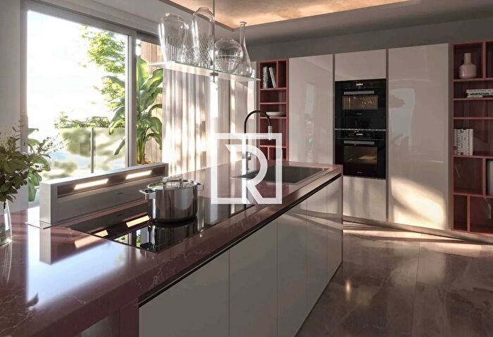 Casa con 5 locali in vendita in Viale Anita Garibaldi Cesenatico, Cesenatico