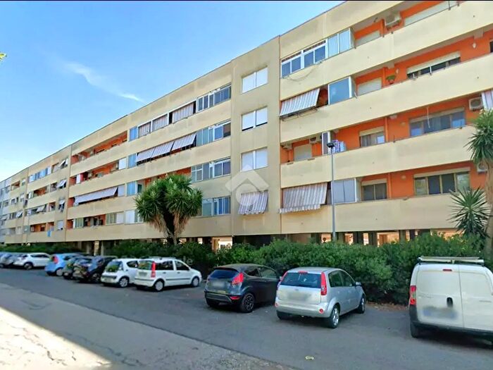 Appartamento trilocale in vendita in Via Francia, Aprilia