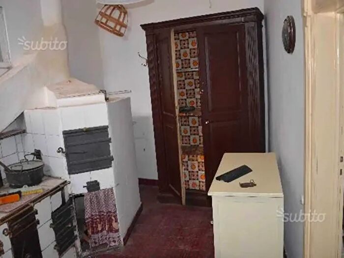Casa con 7 locali in vendita in Palazzolo Acreide