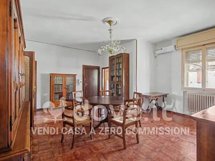 Appartamento con 5 locali in vendita in Via Giovanni Briosi, Ferrara