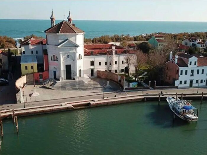 Appartamento bilocale in vendita in Strada Comunale dei Murazzi d, Venezia