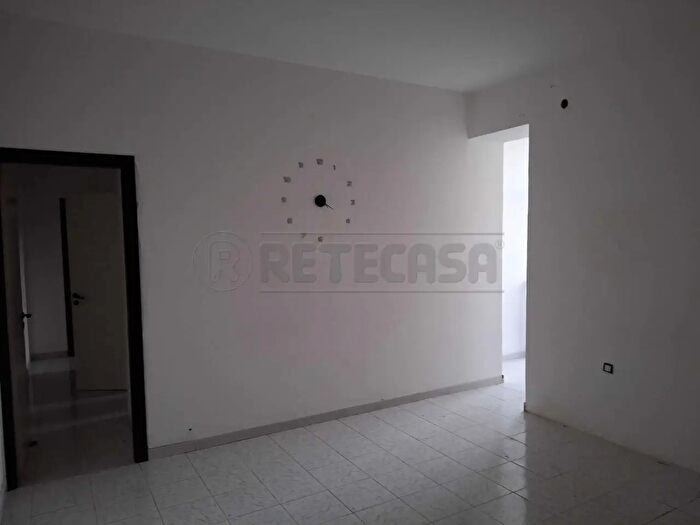 Appartamento con 5 locali in vendita in Via Andrea Palma, Siracusa