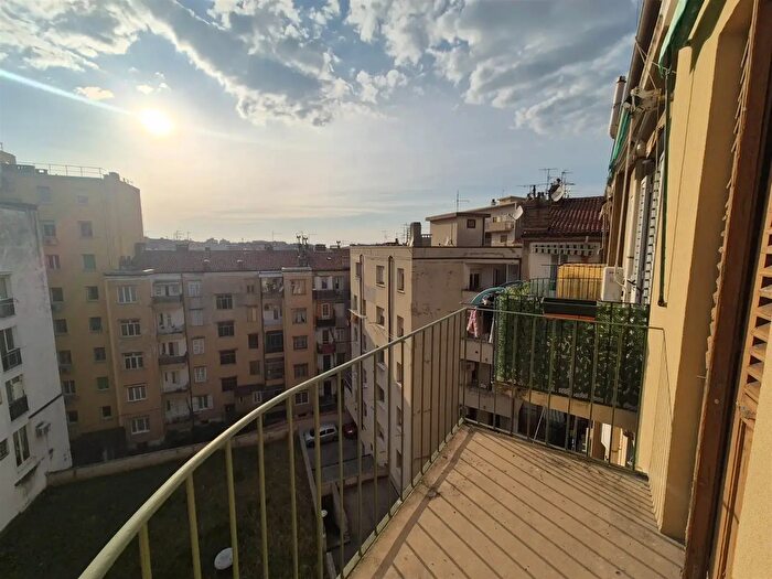 Appartamento trilocale in vendita in Via Piccardi, Trieste