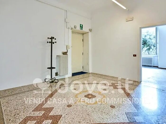 Appartamento con 6 locali in vendita in Corso Italia, Savona