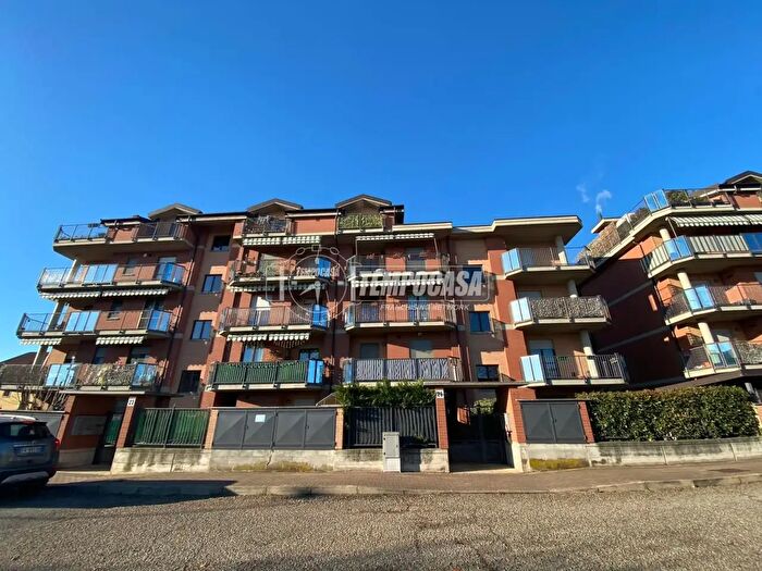 Appartamento trilocale in vendita in Via Rio Tercero, Carmagnola