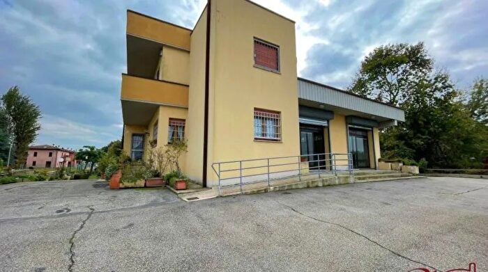 Casa con 7 locali in vendita in Via Provanone Bologna Crevalcore Palata Pepoli, Crevalcore