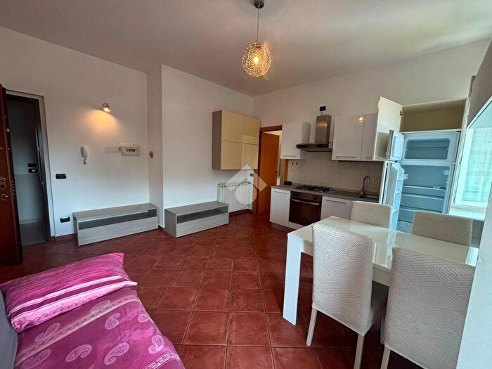 Appartamento bilocale in affitto in Via Mazzini, Centro, Corbetta