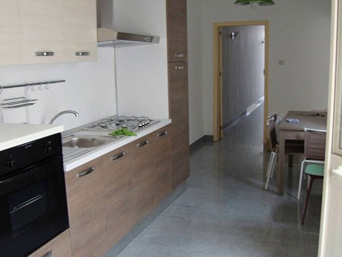 Appartamento trilocale in affitto in Via Roma snc, Centro, Manduria