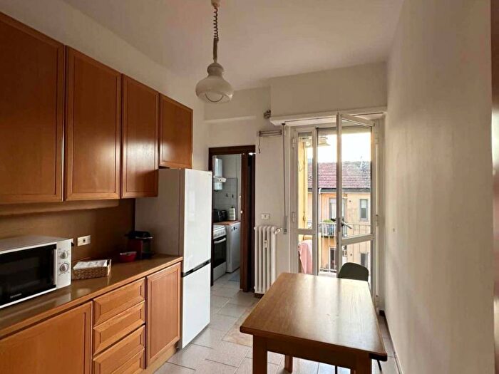 Appartamento trilocale in affitto in Via Antonio Grossich, Città Studi, Milano