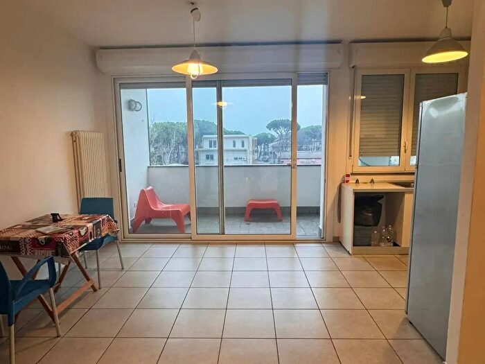 Appartamento quadrilocale in vendita in Via Levico, Cervia