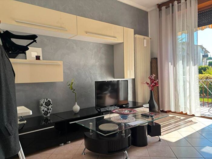 Appartamento trilocale in affitto in Via delle Casermette, San Pio X, Vicenza