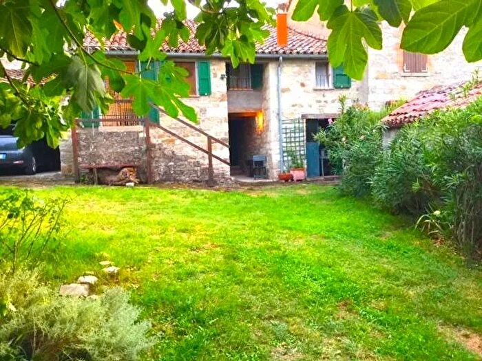 Casa quadrilocale in vendita in Case Giogano San Leo, San Leo